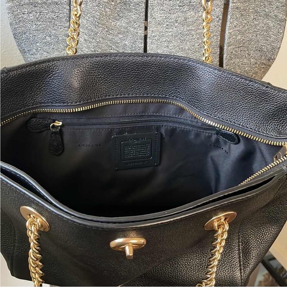 Authentic Coach Tote Bag - Picture 4 of 9